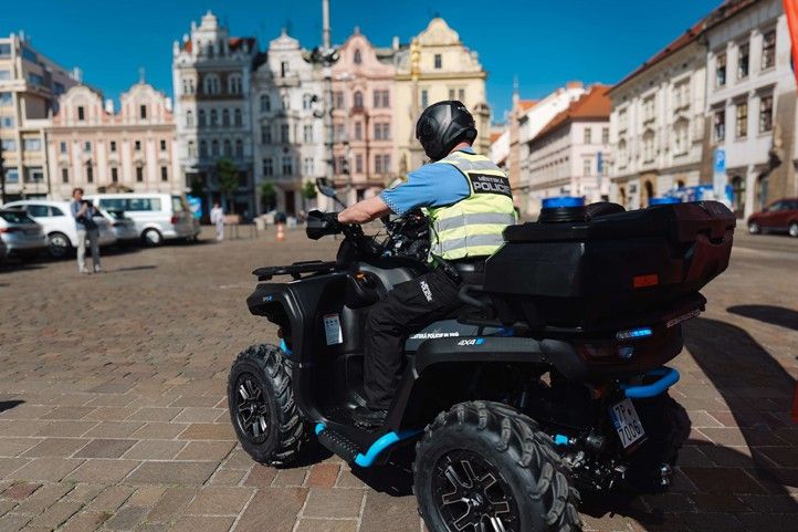 Zdroj fotografií: Městská policie Plzeň 240502_Ctyrkolka_policie_2