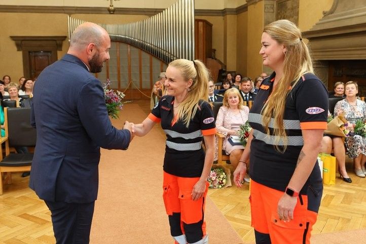 Oceňování ve školství. Fotografie: Z. Vaiz 240612_oceneni_skolstvi_09