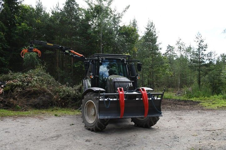 Zdroj fotografií: Správa veřejného statku města Plzně 240612_Traktor_SVS_1