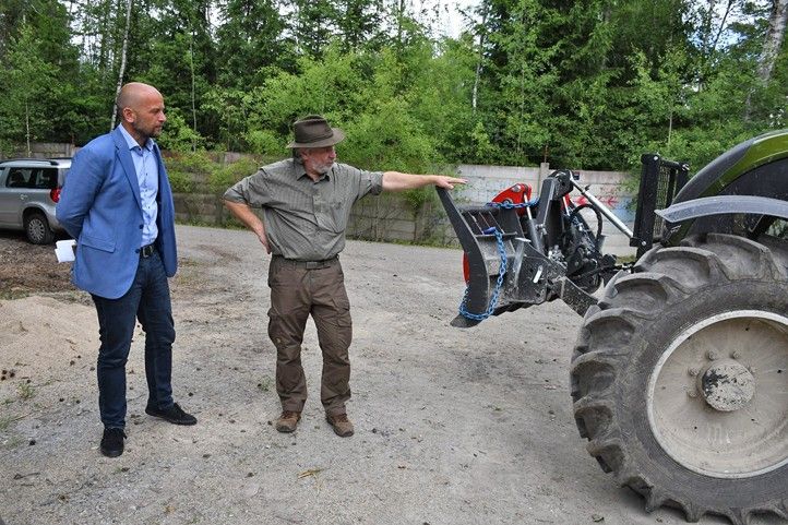 Zdroj fotografií: Správa veřejného statku města Plzně 240612_Traktor_SVS_3
