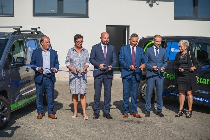 Slavnostní zahájení provozu výcvikového centra. Fotografie: archiv Plzeňské teplárenské 240905_teplarna_01