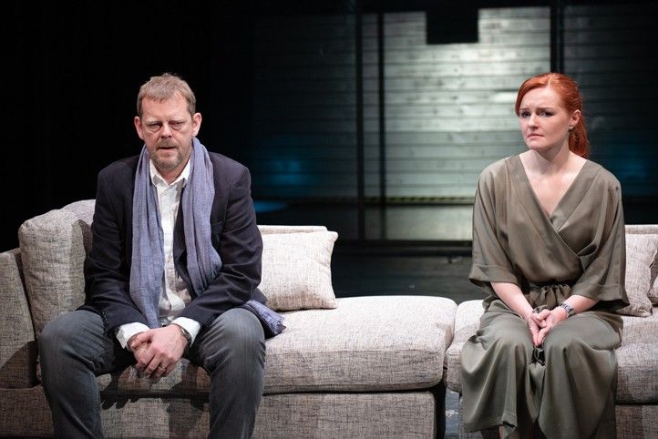 Zdroj fotografií: Divadlo J. K. Tyla 241017_Kralici_nora_DJKT_1