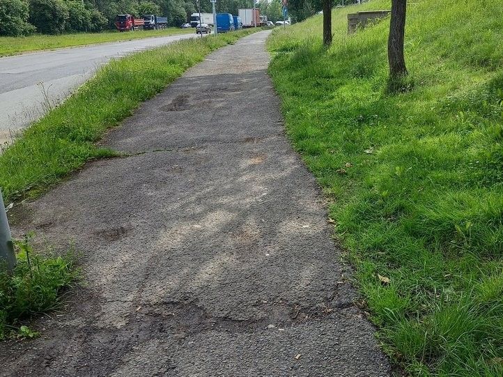 Rabštejnská ulice. 241112_chodniky_lochotin_02