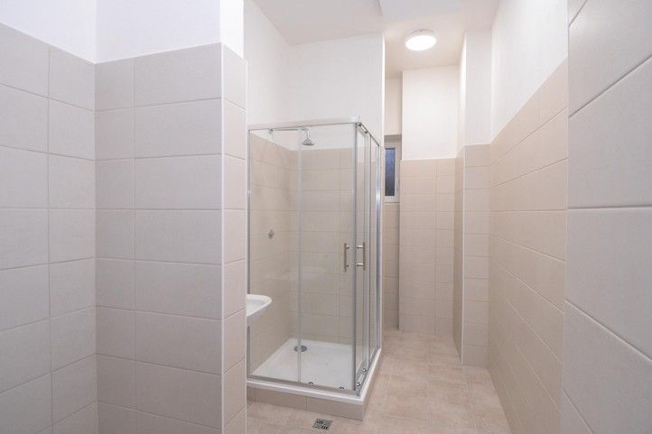 Objekt na adrese Pod Všemi svatými 65 v Plzni na Roudné (fotografie: M. Pecuch) 241212_Krizove_bydleni_Roudna_1