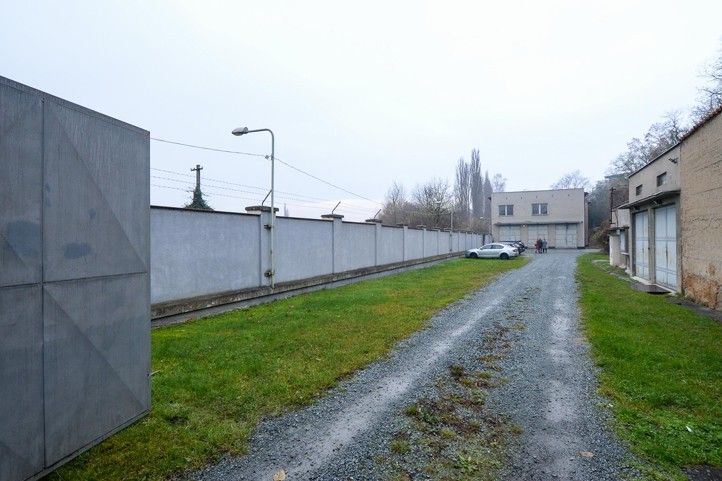 Objekt na adrese Pod Všemi svatými 65 v Plzni na Roudné (fotografie: M. Pecuch) 241212_Krizove_bydleni_Roudna_6