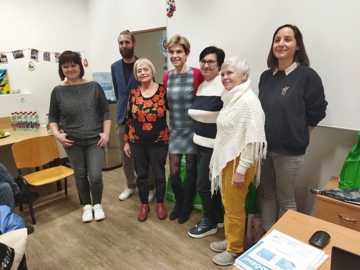 Kurzy češtiny pro cizince. Fotografie: archiv odboru sociálních služeb 241223_kurz_cestina_03