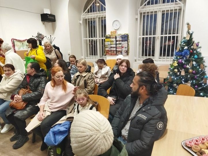 Kurzy češtiny pro cizince. Fotografie: archiv odboru sociálních služeb 241223_kurz_cestina_04