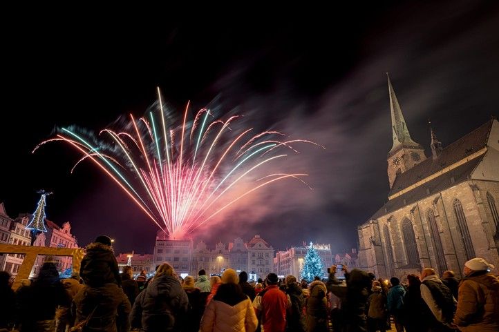 Zdroj foto: archiv ÚMO Plzeň 3 241231_Ohnostroj