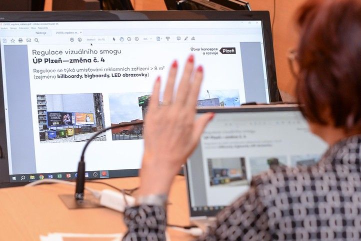 250305_TK_Vizualni_smog_2