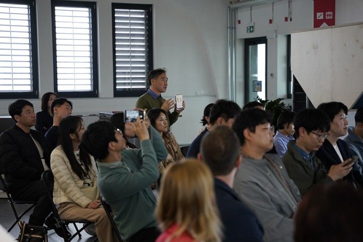 Fotografie: V. Hilshanskyi (SITMP) 250311_Jihokorejska_navsteva_UKR_Bosak_7