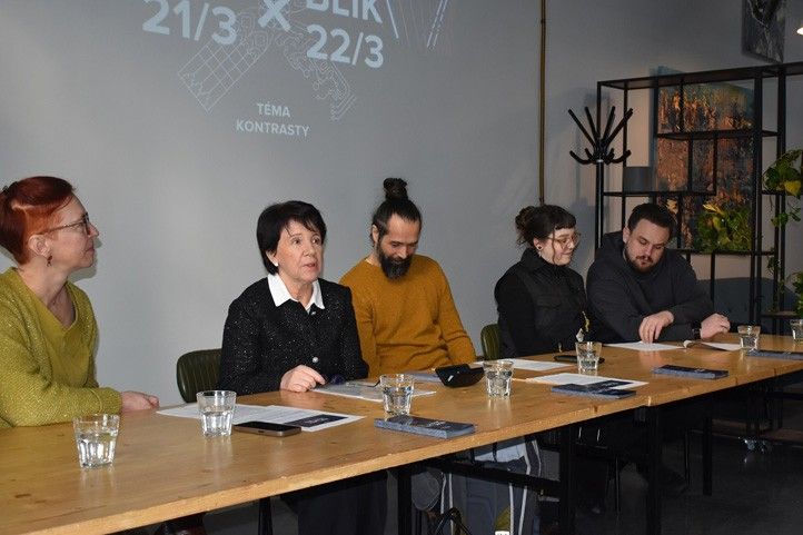 Fotografie z tiskové konference: H. Josefová 250318_Blik_blik_TK_2