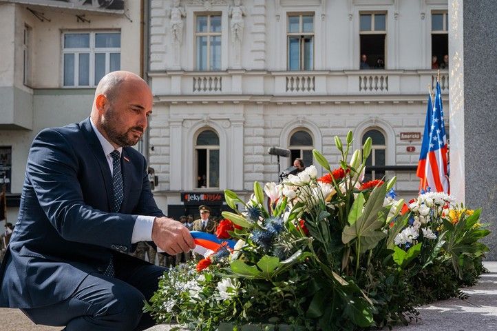 250506_Slavnosti_svobody_Diky_Ameriko_5