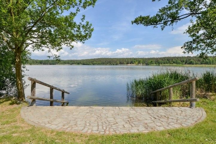 Velký bolevecký rybník má ideální vodu ke koupání. Fotografie: M. Pecuch 250605_bolevak_sezona_03