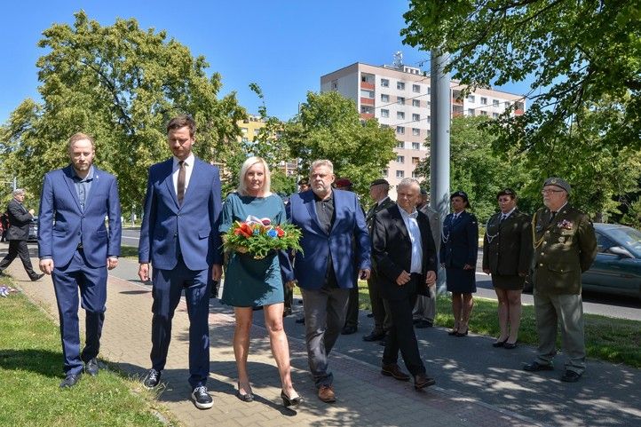 Zdroj fotografií: Magistrát města Plzně 250620_Pietni_akt_Pika_Slovany_5
