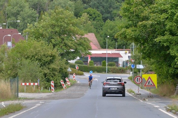 Dobřanská ul. na Valše (fotografie: M. Pecuch) 250723_Dobranska_Valcha_2