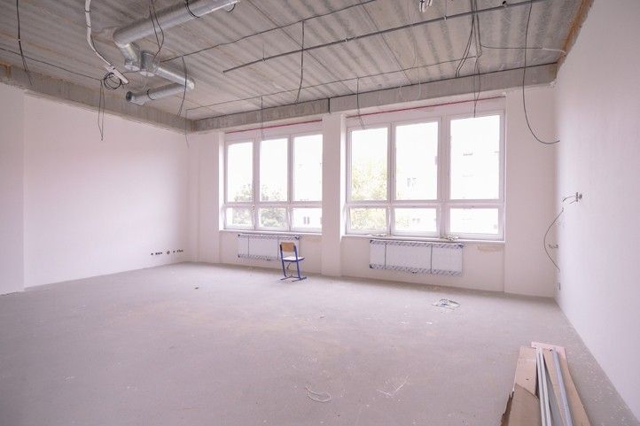 Probíhající stavba na 13. ZŠ (fotografie: M. Pecuch) 250724_Pristavba_13_ZS_5