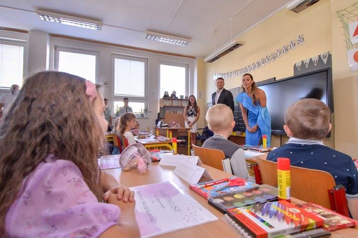 Fotografie: M. Pecuch 250901_Prvni_skolni_den_3