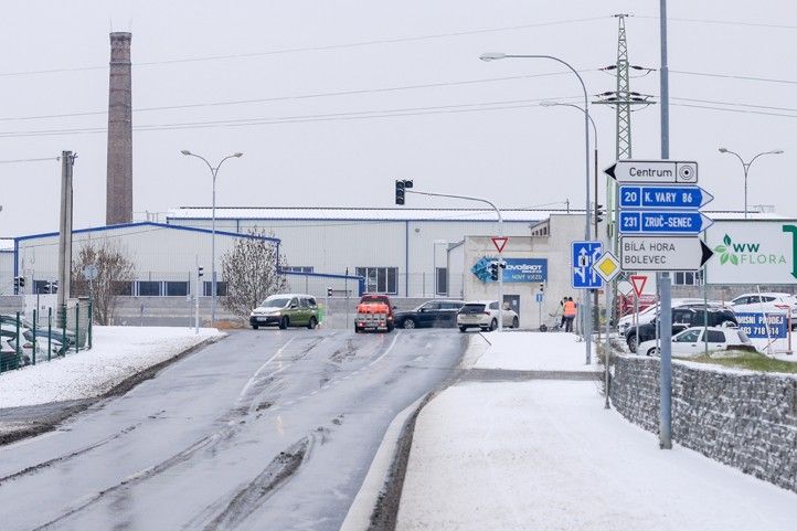 Křižovatka Chrástecké s Jateční (fotografie: M. Pecuch) 251124_Jatecni_Chrastecka_6