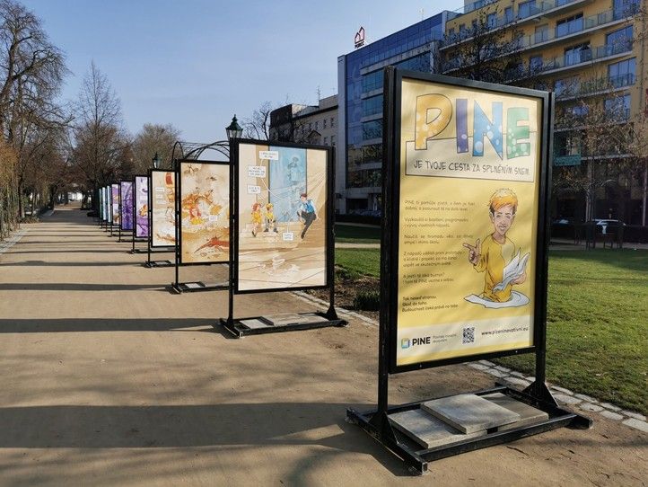 260321_Vystava_PINE_komiks_1