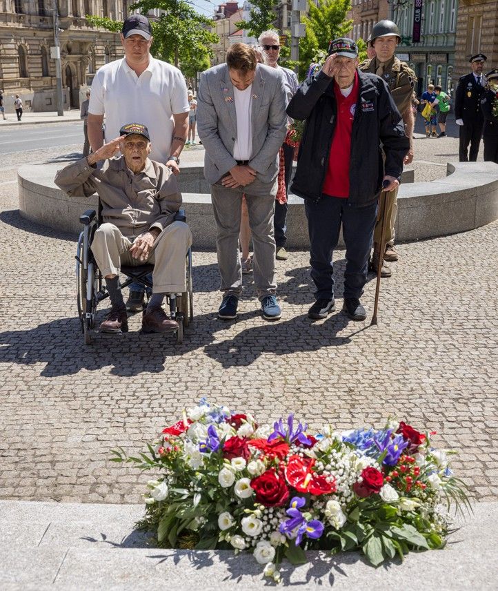 Fotografie: R. Muchka 260529_Veterani_2