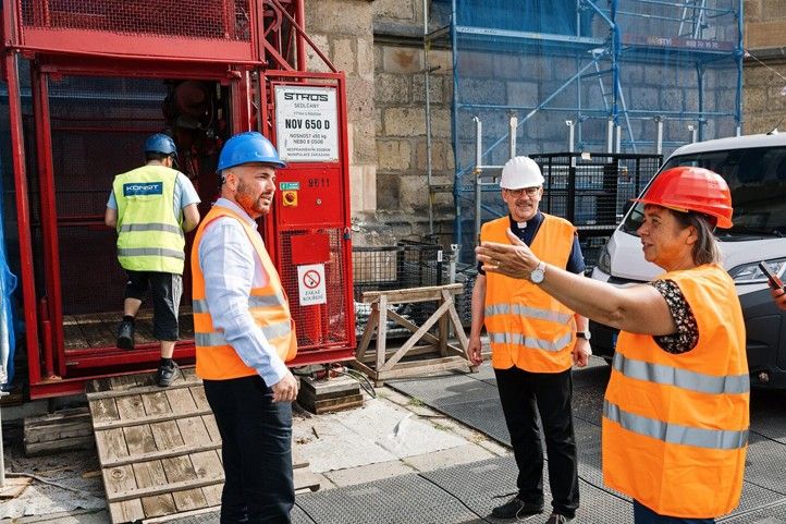 Zdroj fotografií: Diecéze plzeňská 260723_Katedrala_strecha_dieceze_2