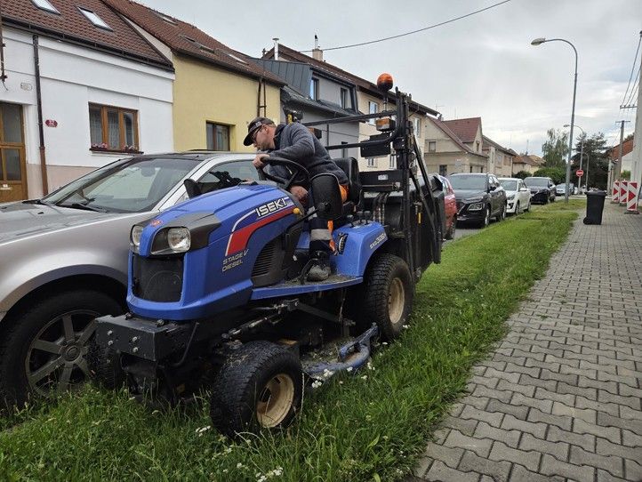 Zdroj fotografií: ÚMO Plzeň 4 260820_Zelen_MO_4_4