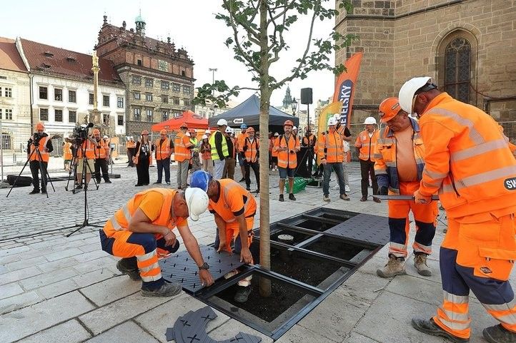 260827_Namesti_Republiky_6