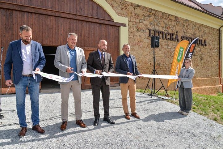 Litický dvůr v Plzni-Liticích (fotografie: M. Pecuch) 260917_Liticka_stodola_2