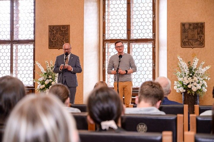 Přijetí na plzeňské radnici (fotografie: M. Pecuch) 260923_Prijeti_obchodni_akademie_3