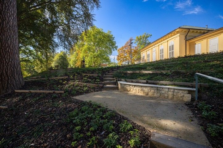 Fotografie: R. Muchka 261001_Lochotinsky_park_5
