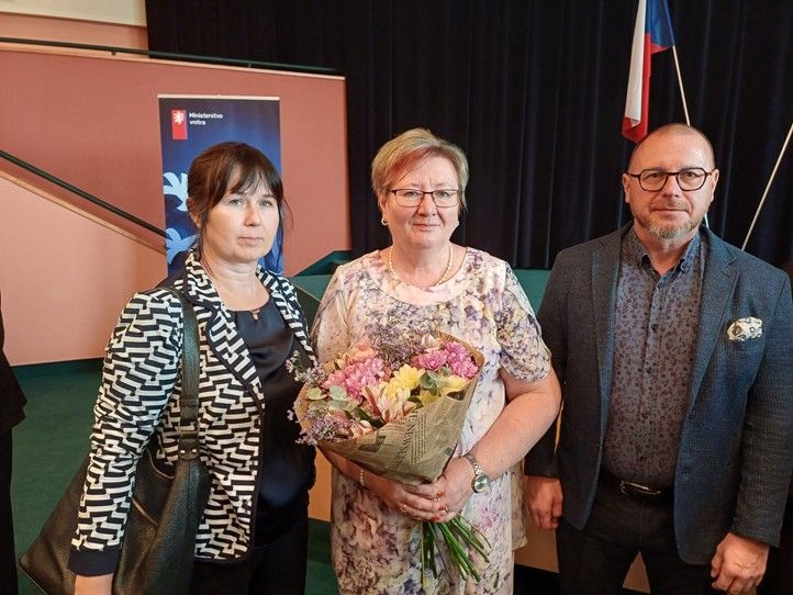 261020_Janeckova_archiv_medaile_3